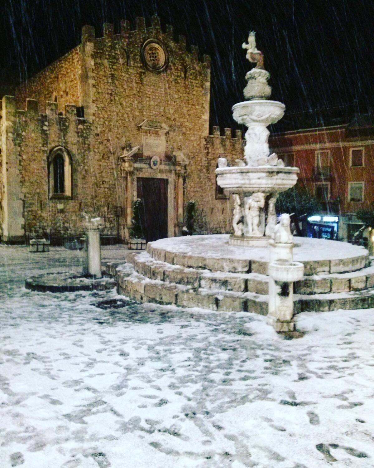 Appartamento Nicoletta Taormina Exterior foto